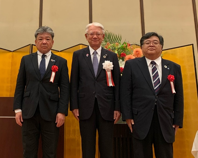 2024.10.22 令和6年度 神戸商工会議所 会員事業所 優秀功労者表彰2